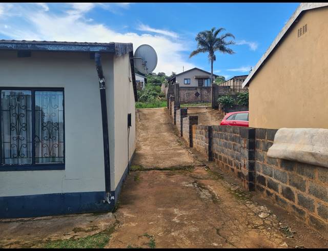 3 BEDROOM FREEHOLD FOR SALE IN COPESVILLE